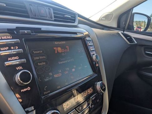 Used 2024 Nissan Murano SL image 24