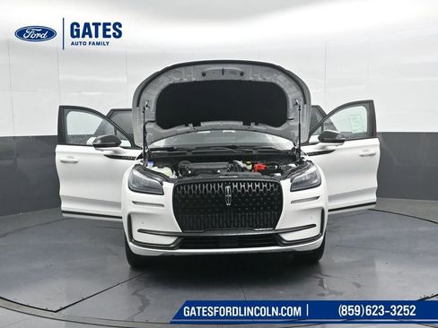 New 2026 Lincoln Corsair Premiere image 60