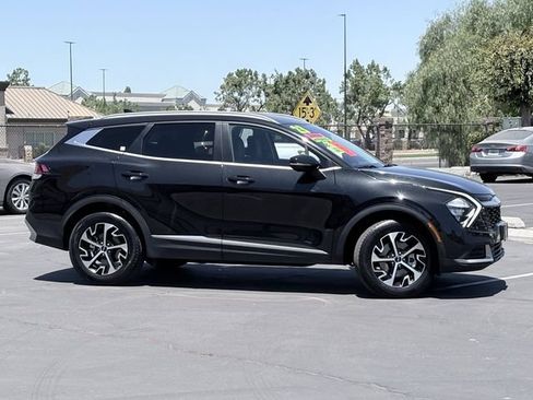 Used 2023 Kia Sportage EX AWD/4WD image 4