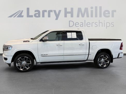 Used 2022 RAM 1500 Limited AWD/4WD image 2