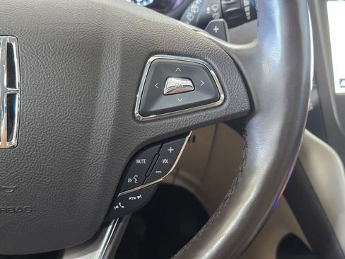 Used 2019 Lincoln MKC Reserve w/ MKC Climate Package FWD image 17