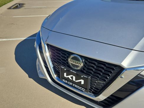 Used 2020 Nissan Altima 2.5 S image 10