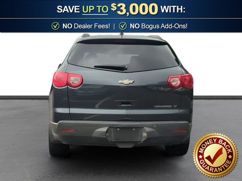 Used 2011 Chevrolet Traverse LT FWD image 5