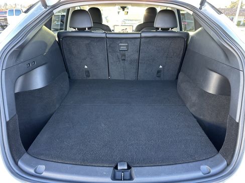 Used 2022 Tesla Model Y Performance image 5