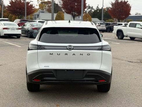 New 2025 Nissan Murano SV image 6