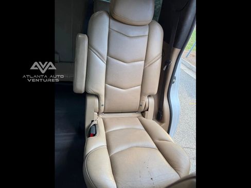 Used 2019 Cadillac Escalade Platinum image 64