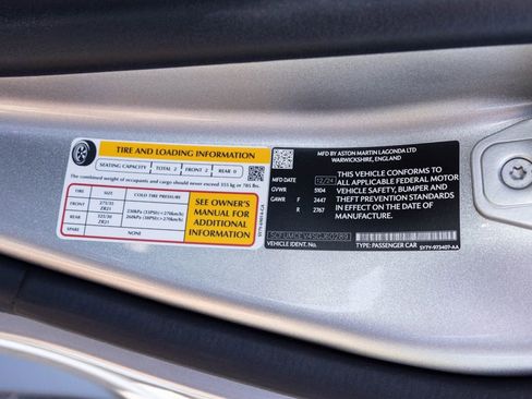 Used 2025 Aston Martin Vanquish V12 image 47