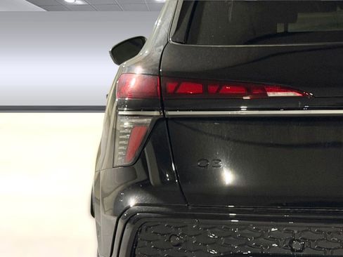 New 2026 Audi Q3 quattro 2.0T AWD/4WD image 13