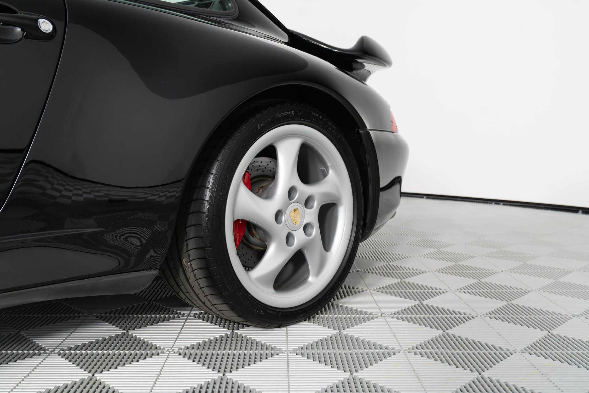 Used 1996 Porsche 911 Turbo RWD image 20