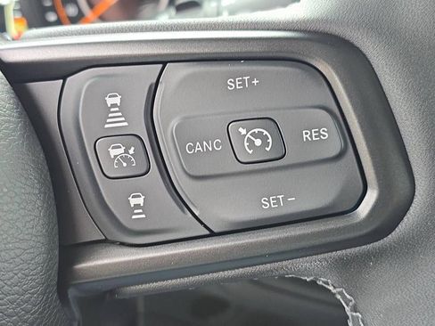 New 2026 Jeep Wrangler Unlimited Sport w/ Dual Top Group AWD/4WD image 21