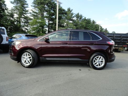 Certified 2022 Ford Edge SEL w/ Convenience Package AWD/4WD image 8