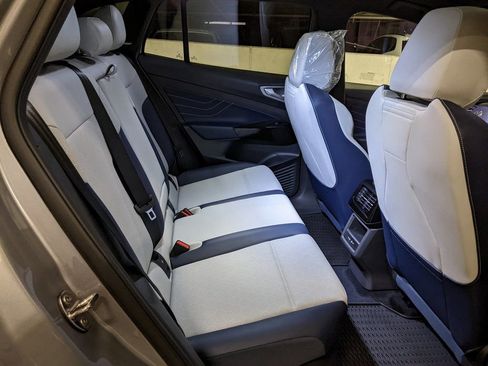 New 2025 Volkswagen ID.4 Pro S AWD/4WD image 25