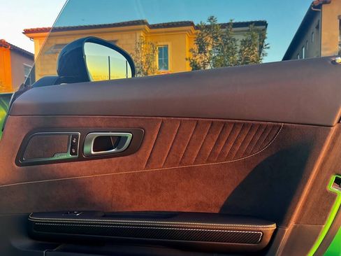 Used 2020 Mercedes-Benz AMG GT R image 19