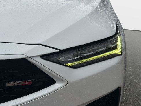 Used 2022 Acura MDX Type S AWD/4WD image 9