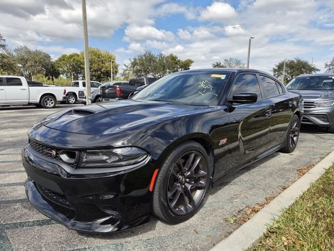 Used 2020 Dodge Charger Scat Pack w/ Plus Group image 3