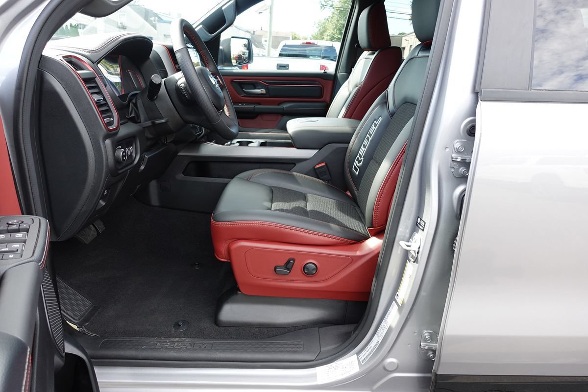 Used 2025 RAM 1500 Rebel AWD/4WD image 18