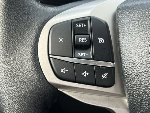Certified 2024 Ford Explorer XLT AWD/4WD image 22