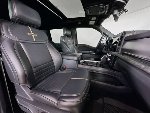 Certified 2024 Ford F250 Platinum w/ Tremor Off-Road Package image 15