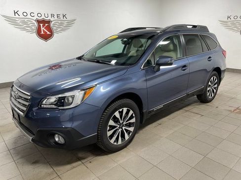 Used 2017 Subaru Outback 2.5i Limited w/ Popular Package #5 AWD/4WD image 3