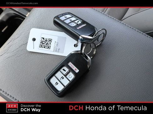 Used 2017 Honda CR-V Touring image 15