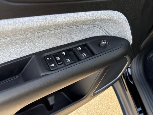 Certified 2024 Jeep Compass Sport AWD/4WD image 16
