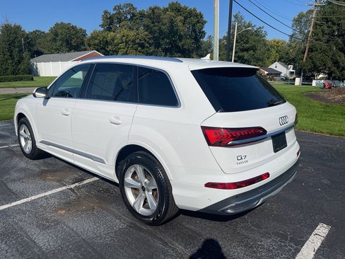 Used 2024 Audi Q7 Premium Plus image 10