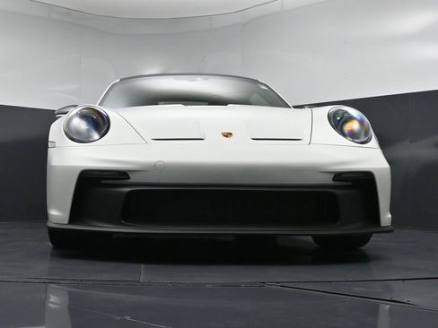 Certified 2024 Porsche 911 GT3 RWD image 27