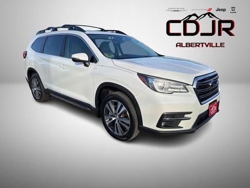 Used 2022 Subaru Ascent Limited w/ Technology Package image 1