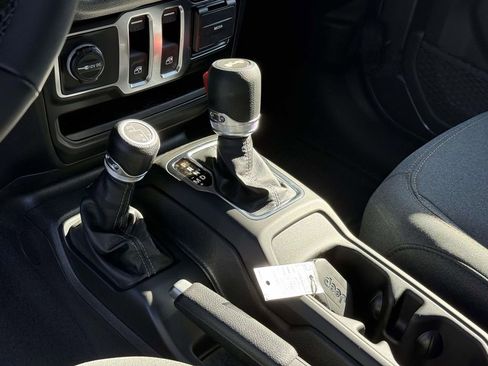 New 2026 Jeep Wrangler Sport AWD/4WD image 31