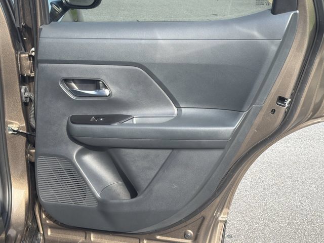 Certified 2026 Nissan Kicks SV FWD image 18