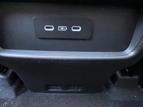 New 2025 Honda Pilot Touring image 27