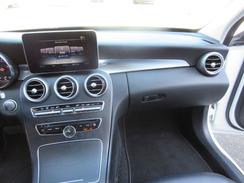 Used 2015 Mercedes-Benz C 300 Sedan image 45