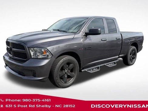 Used 2017 RAM 1500 Express w/ Express Value Package RWD image 1