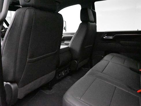New 2026 GMC Sierra 2500 SLT AWD/4WD image 11