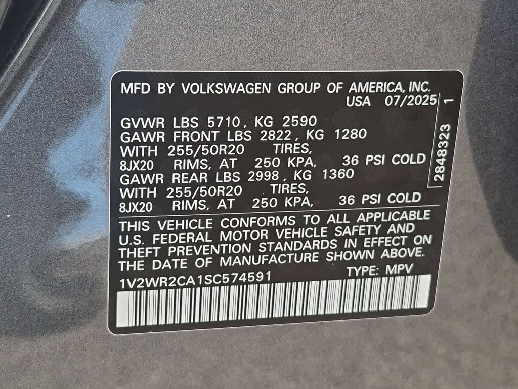 Used 2025 Volkswagen Atlas SE FWD image 37