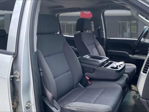 Used 2017 Chevrolet Silverado 2500 LT AWD/4WD image 27