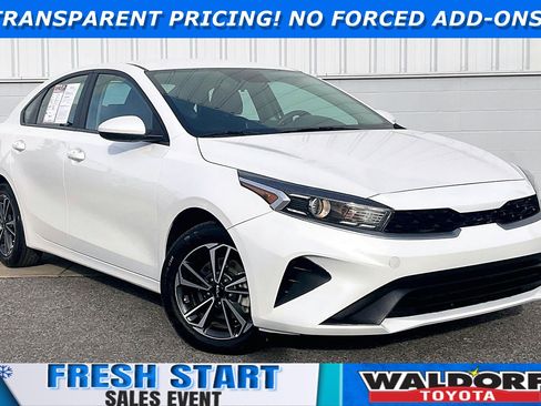 Used 2024 Kia Forte LXS image 1