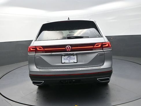 New 2026 Volkswagen Atlas SEL AWD/4WD image 9