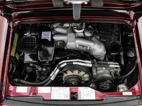 Used 1997 Porsche 911 Carrera 4S AWD/4WD image 4