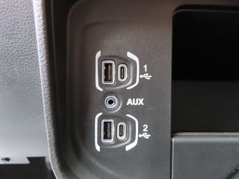 New 2026 RAM 3500 Tradesman image 9