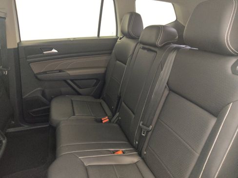 Used 2023 Volkswagen Atlas SE FWD image 18