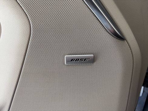 Used 2021 GMC Yukon XL Denali AWD/4WD image 32