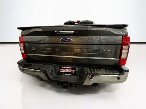 Used 2020 Ford F350 XLT w/ XLT Premium Package AWD/4WD image 7