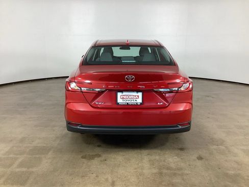 Used 2025 Toyota Camry LE FWD image 10