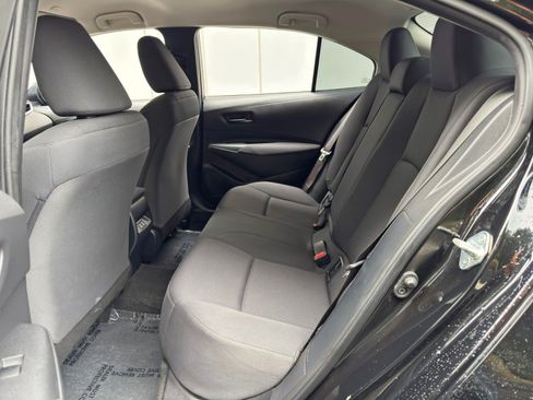 Used 2023 Toyota Corolla LE FWD image 35