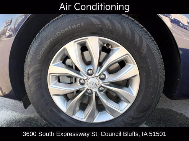 Used 2020 Kia Sedona LX FWD image 12