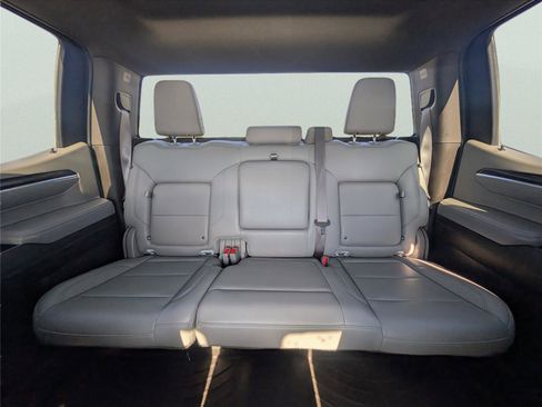 Used 2023 GMC Sierra 1500 SLT w/ SLT Premium Package image 13