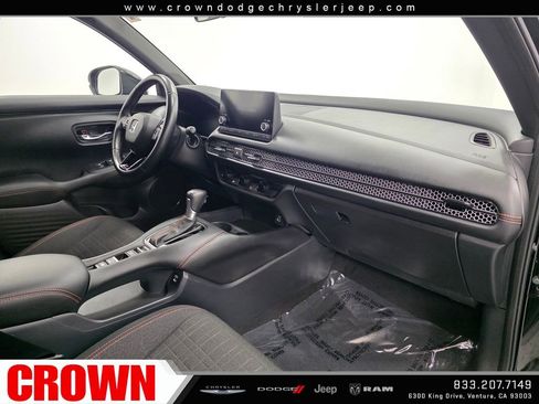 Used 2025 Honda HR-V Sport image 13