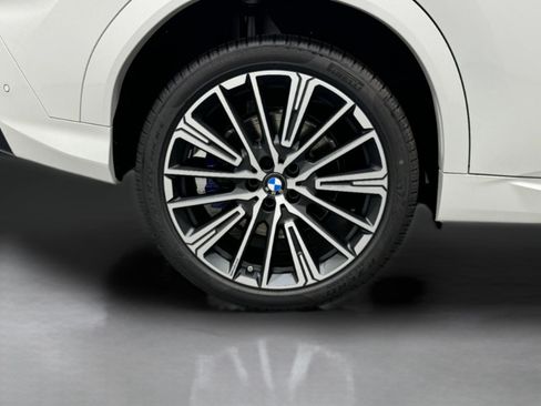 Certified 2025 BMW X2 M35i w/ Premium Package image 8