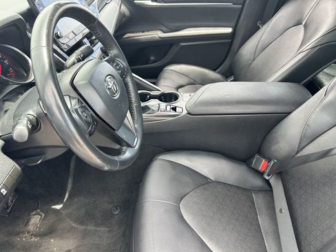Used 2024 Toyota Camry XSE FWD image 27